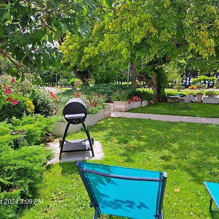 La Metairie Au Milieu Des Vignes Apartment *