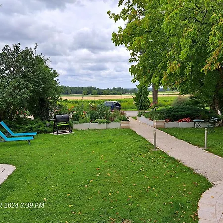 La Métairie Au Milieu Des Vignes Apartamento Réaux