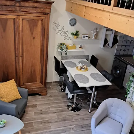 La Métairie Au Milieu Des Vignes * Réaux